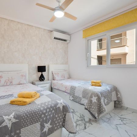 Apolo Beach Front - Sea View Luxury Apartment Torrevieja Extérieur photo